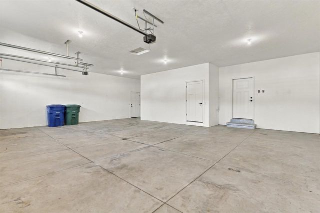 407 JERELYN COURT, Combined Locks, WI 54113