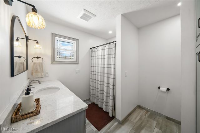 9616 Knowlton Road, Garrettsville, OH 44231