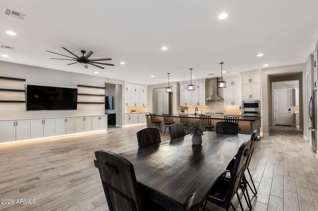 223 W FAIRFIELD Street, San Tan Valley, AZ 85143