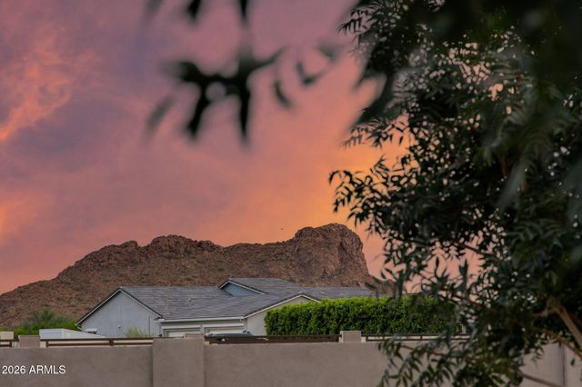 223 W FAIRFIELD Street, San Tan Valley, AZ 85143
