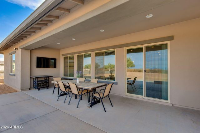 223 W FAIRFIELD Street, San Tan Valley, AZ 85143