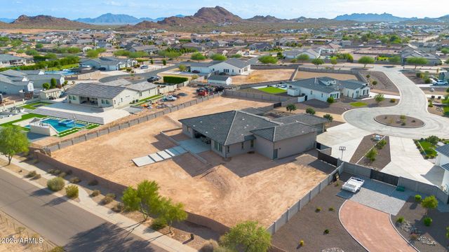 223 W FAIRFIELD Street, San Tan Valley, AZ 85143
