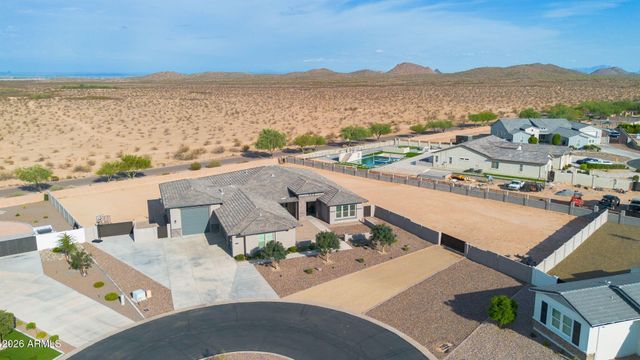 223 W FAIRFIELD Street, San Tan Valley, AZ 85143