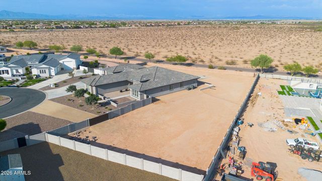 223 W FAIRFIELD Street, San Tan Valley, AZ 85143