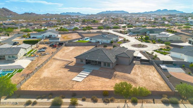 223 W FAIRFIELD Street, San Tan Valley, AZ 85143