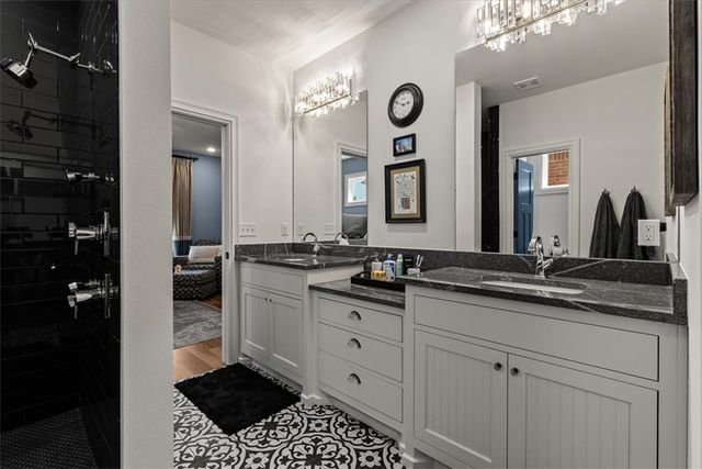 4211 W Winter Evening Place, Fayetteville, AR 72704
