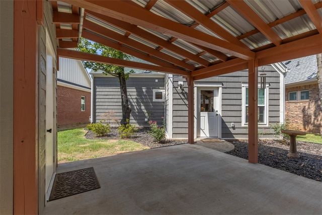 4211 W Winter Evening Place, Fayetteville, AR 72704