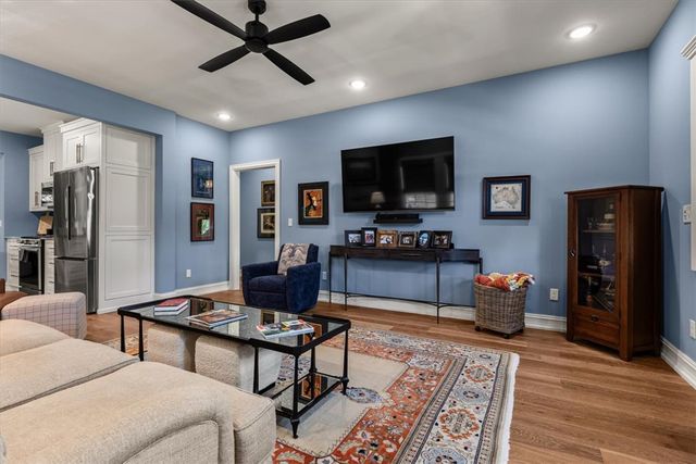 4211 W Winter Evening Place, Fayetteville, AR 72704
