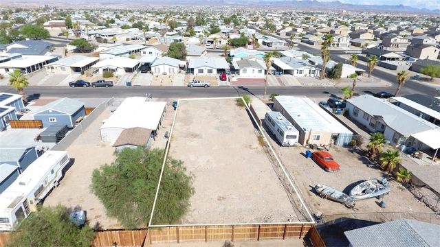 1575 Paige Drive, Bullhead City, AZ 86442