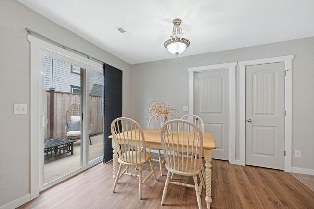 333 E Clark Ave, Augusta, KS 67010