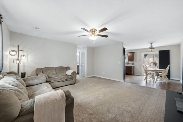 333 E Clark Ave, Augusta, KS 67010