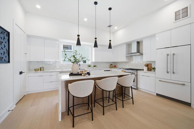 6118 Gehring Street, Houston, TX 77021