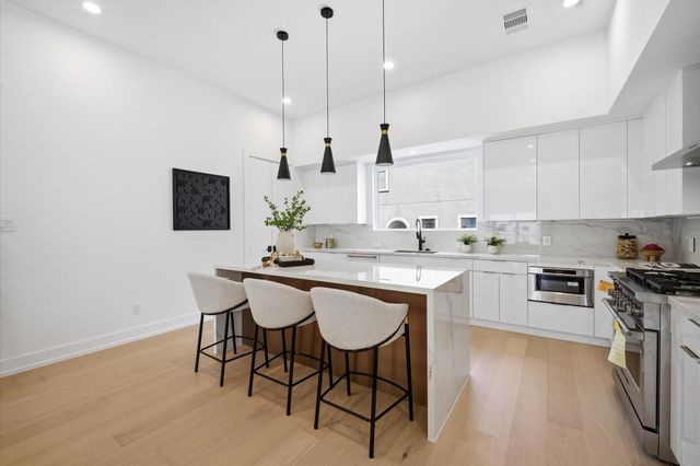 6118 Gehring Street, Houston, TX 77021