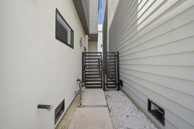 6118 Gehring Street, Houston, TX 77021