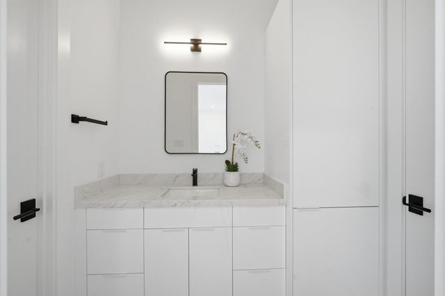 6118 Gehring Street, Houston, TX 77021