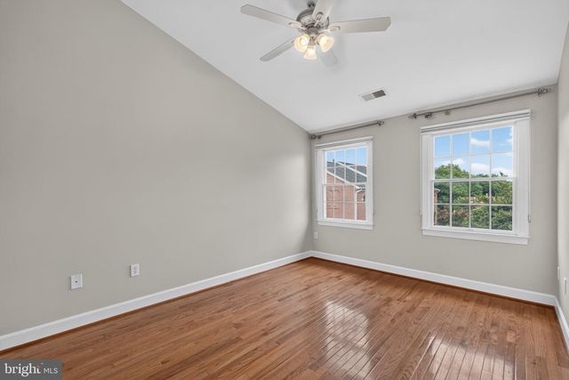 3352 5TH ST S, Arlington, VA 22204