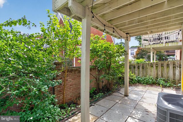 3352 5TH ST S, Arlington, VA 22204