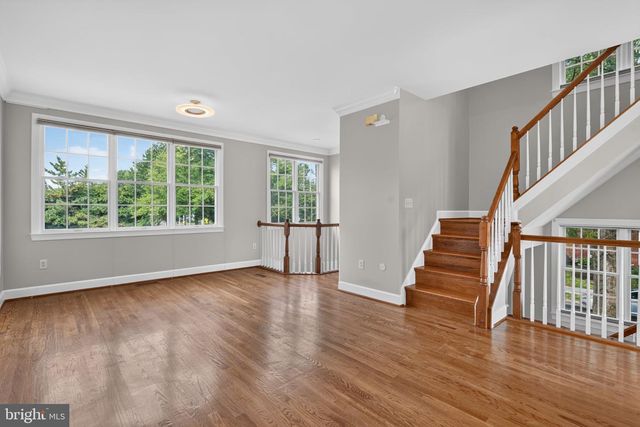 3352 5TH ST S, Arlington, VA 22204