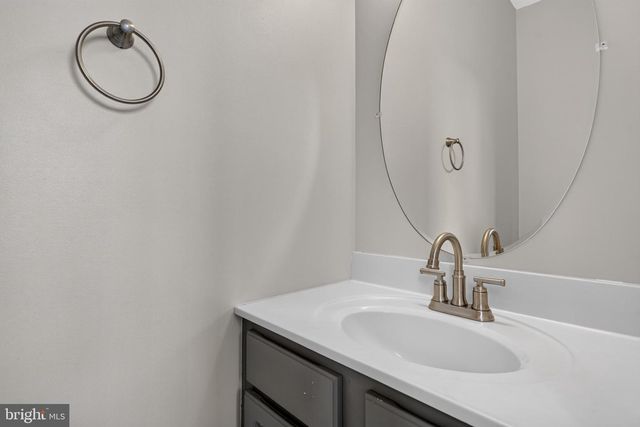 3352 5TH ST S, Arlington, VA 22204