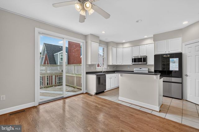 3352 5TH ST S, Arlington, VA 22204