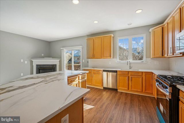 43771 MAISON BLANC SQ, Ashburn, VA 20148