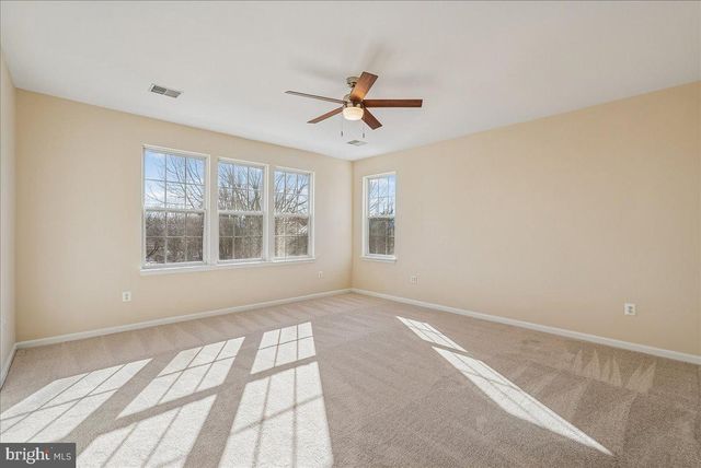 43771 MAISON BLANC SQ, Ashburn, VA 20148