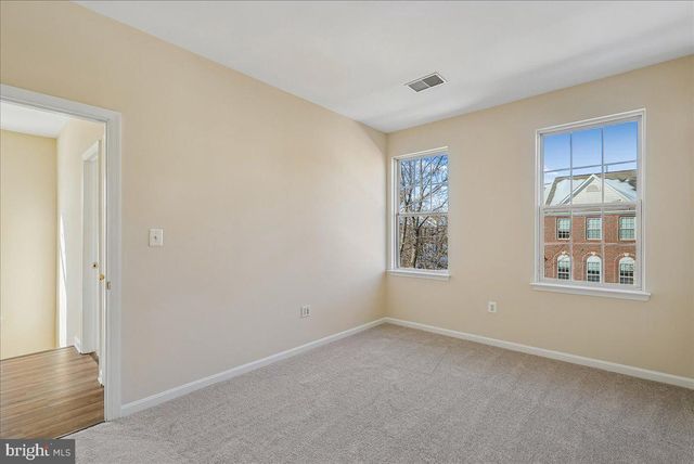 43771 MAISON BLANC SQ, Ashburn, VA 20148