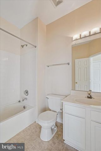43771 MAISON BLANC SQ, Ashburn, VA 20148
