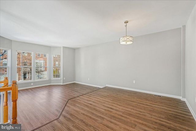 43771 MAISON BLANC SQ, Ashburn, VA 20148