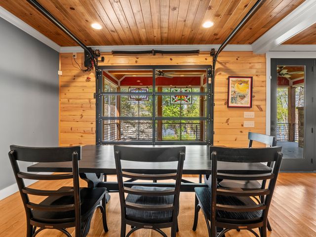 171 Cypress Point Dr, Winchester, TN 37398
