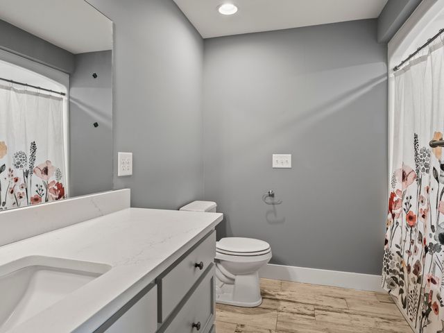 171 Cypress Point Dr, Winchester, TN 37398