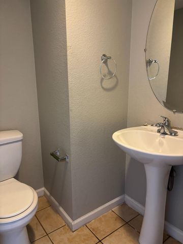 3358 Jonathen St, Stockton, CA 95206