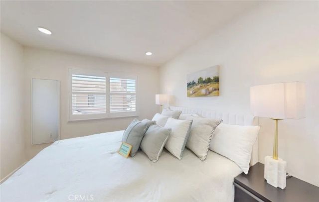 14645 Elm Street, Westminster, CA 92683