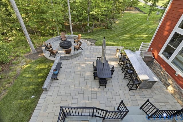 16012 Garston Ln, Midlothian, VA 23112