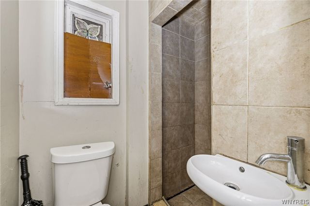 545 20th Street, Niagara Falls, NY 14301