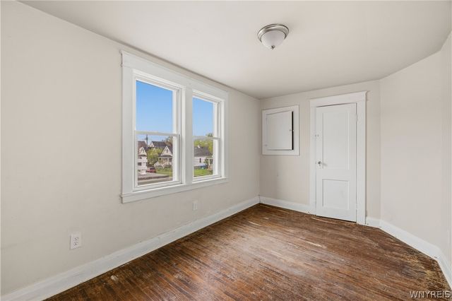 545 20th Street, Niagara Falls, NY 14301
