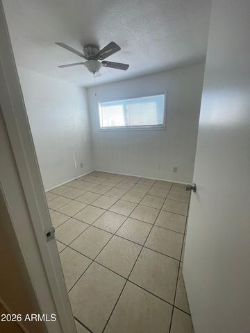2666 N 43RD Avenue D, Phoenix, AZ 85009