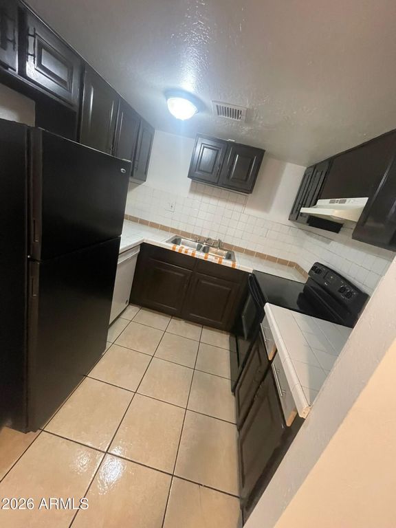 2666 N 43RD Avenue D, Phoenix, AZ 85009
