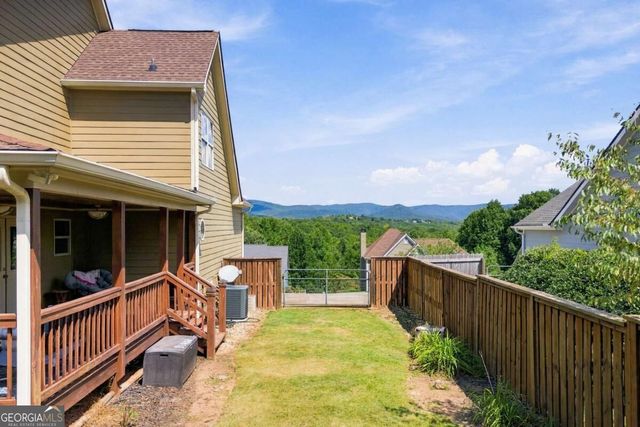 424 Arbor Hills Road N, Talking Rock, GA 30175