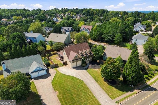 424 Arbor Hills Road N, Talking Rock, GA 30175