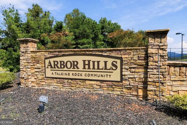 424 Arbor Hills Road N, Talking Rock, GA 30175