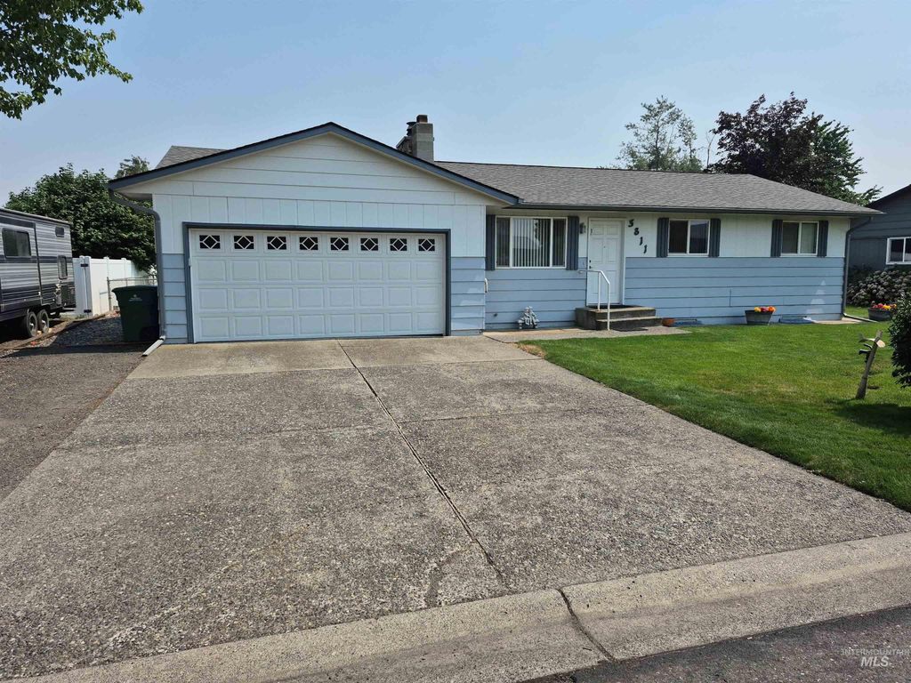 3811 13th Street D, Lewiston, ID 83501 photo 1