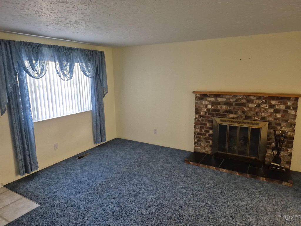 3811 13th Street D, Lewiston, ID 83501 photo 4