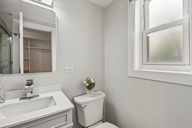11659 S Ada Street, Chicago, IL 60643