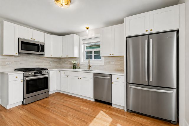 11659 S Ada Street, Chicago, IL 60643