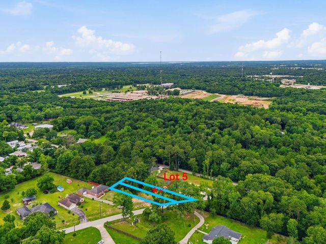 720 Old Magnolia Road, Conroe, TX 77304
