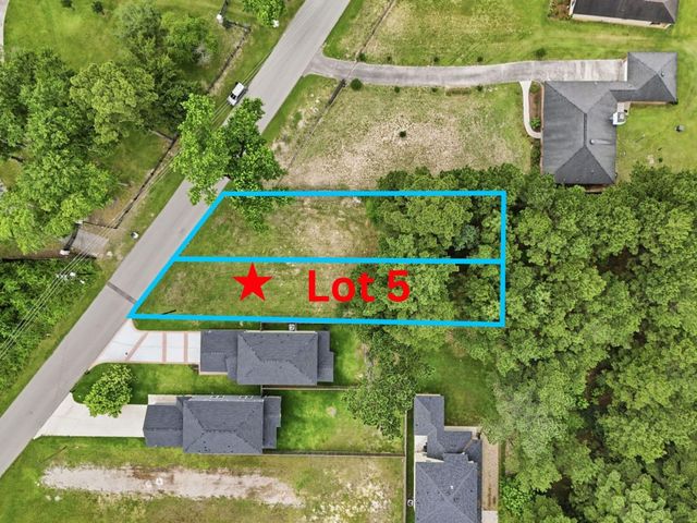 720 Old Magnolia Road, Conroe, TX 77304