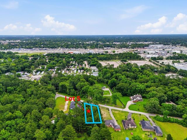720 Old Magnolia Road, Conroe, TX 77304