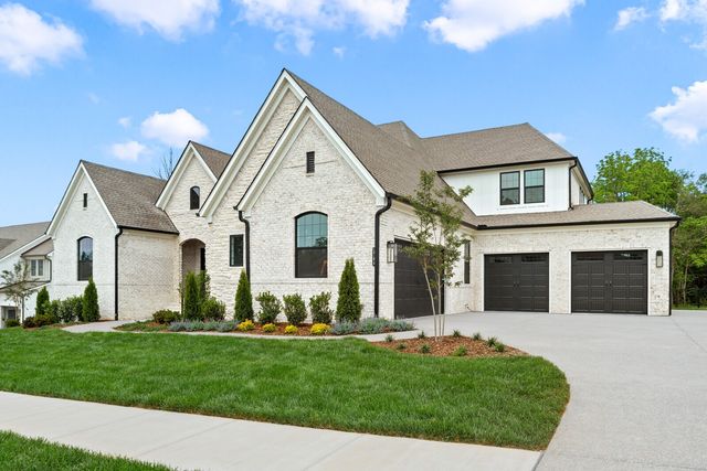 532 Devine Court, Arrington, TN 37014