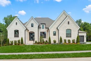 532 Devine Court, Arrington, TN 37014